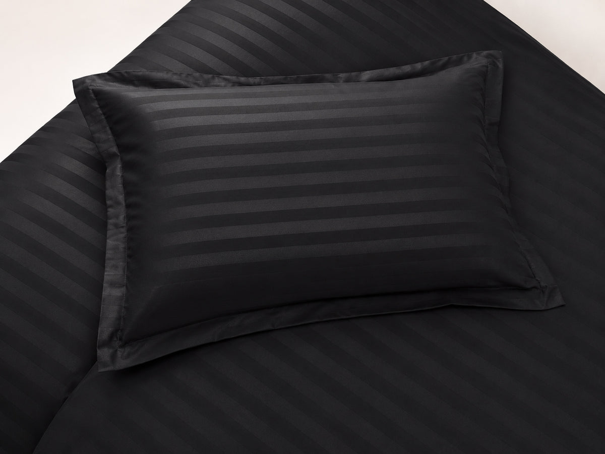 Striped Duvet Cover Bedding Set With Pillowcase (Black)