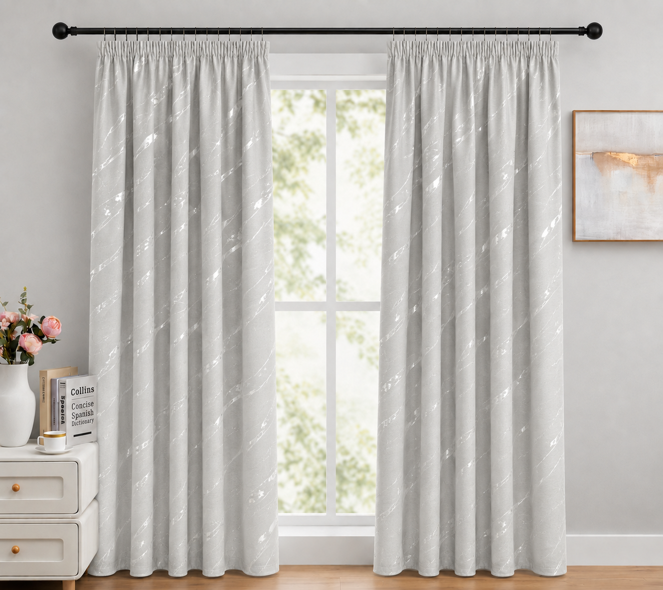 Elyse Silver Thermal Blackout Pencil Pleat Curtains With Silver Foil (Silver/Silver)