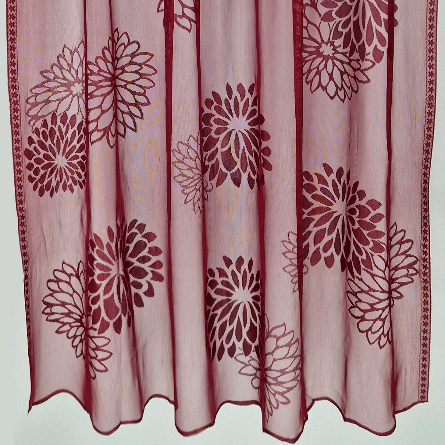 z Lisbon' Pair Of Wine Red Slot Top Net Panels *REDUCED*