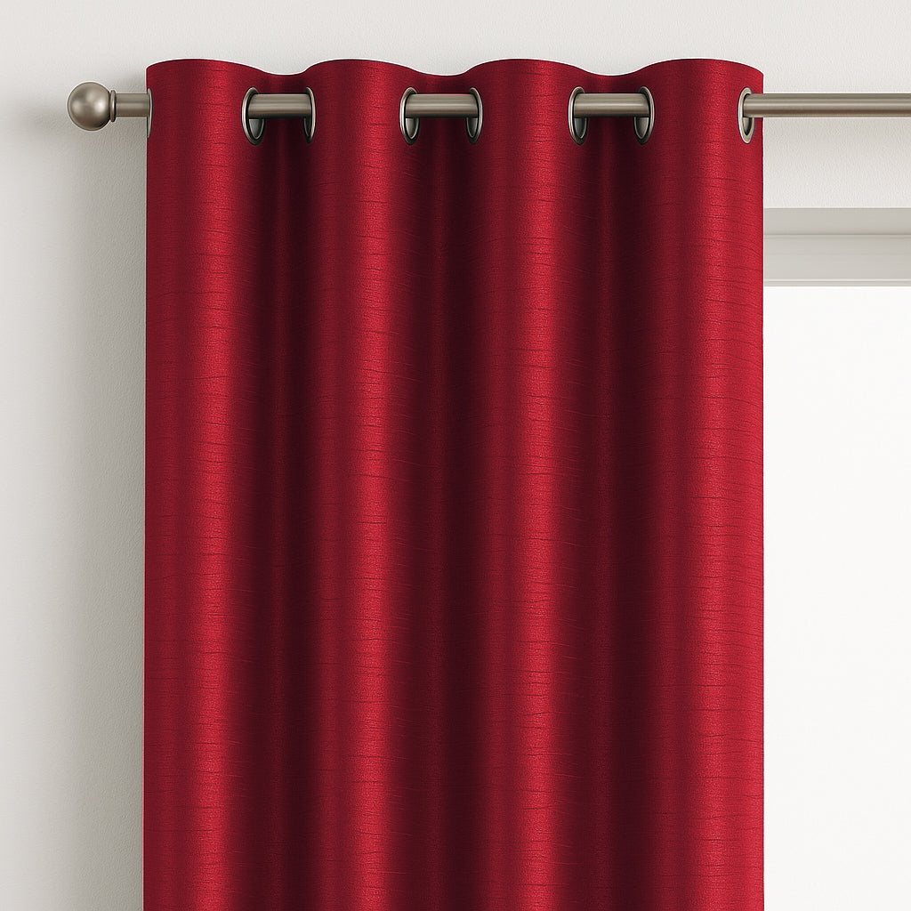 Faux Silk Eyelet Fully Lined Curtains (Red)