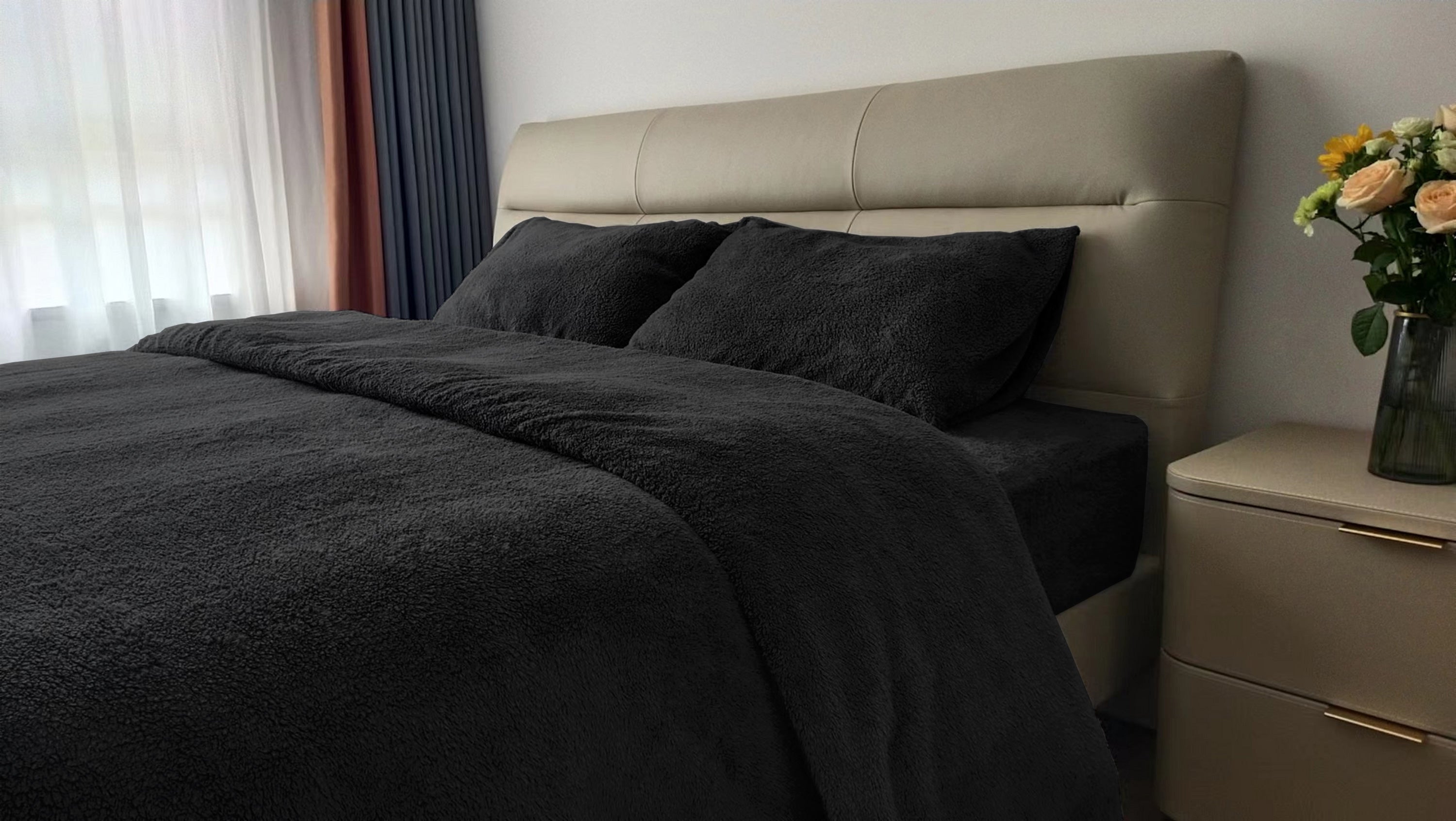Teddy Fleece Duvet Cover And Pillowcase Set (Black)