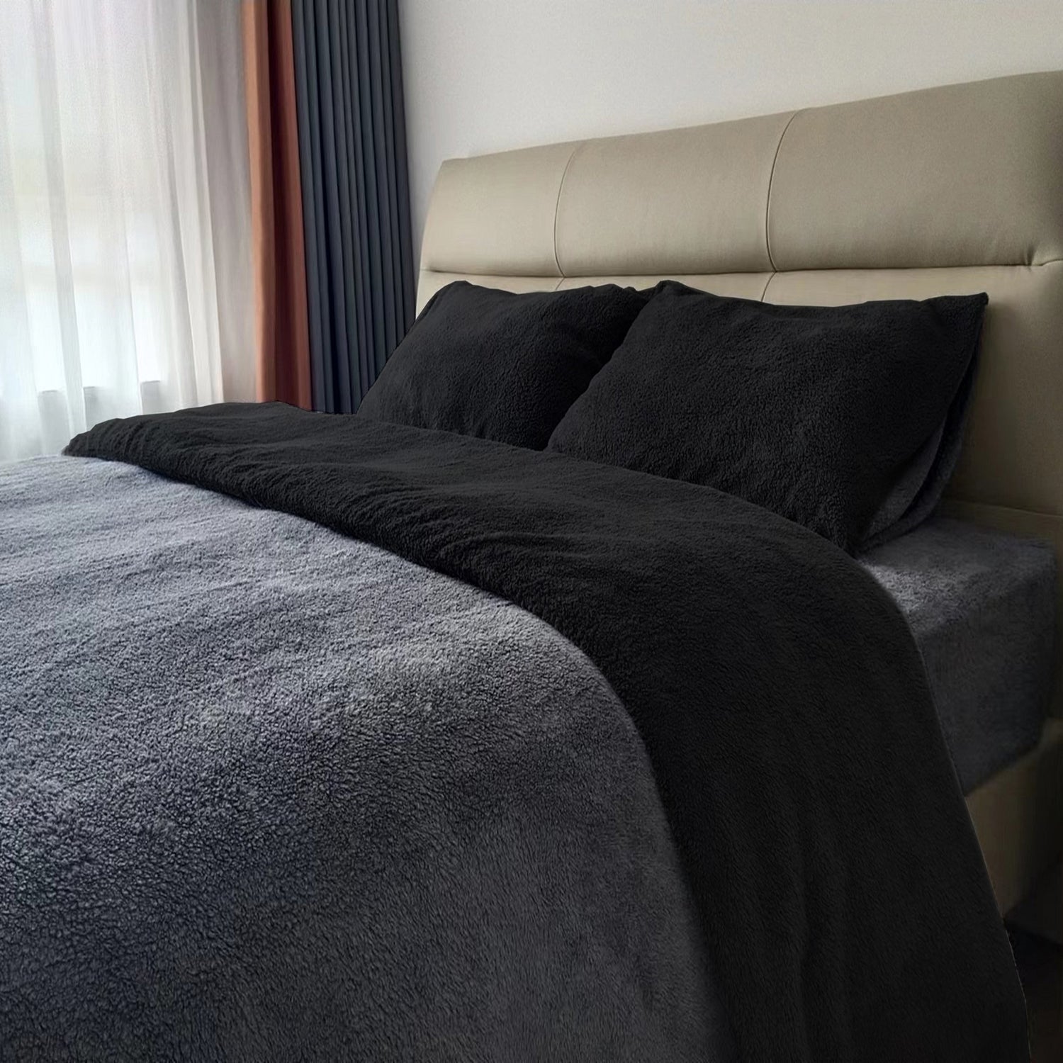 Teddy Fleece Duvet Cover And Pillowcase Set (Grey/Black)