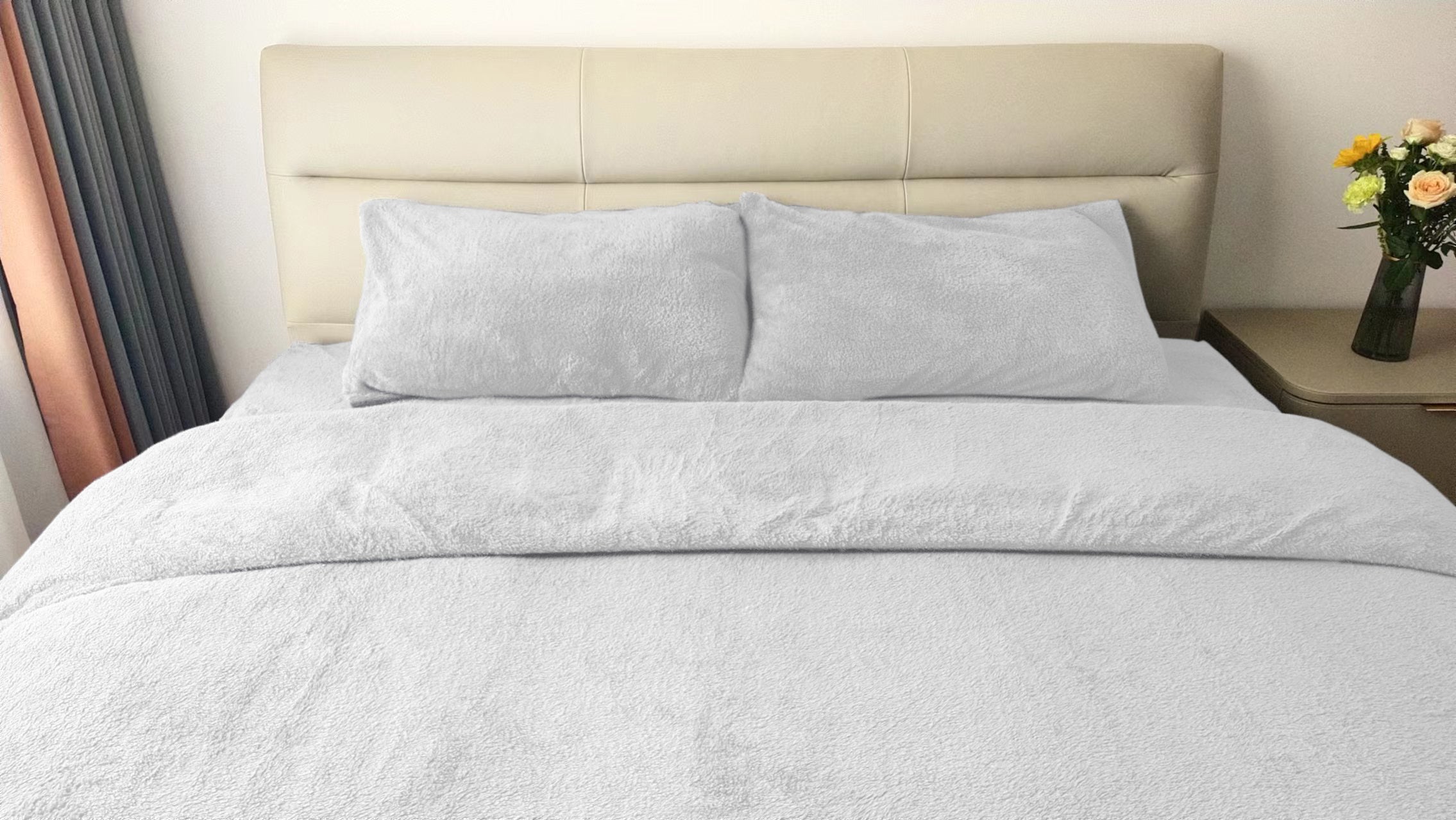 Teddy Fleece Duvet Cover And Pillowcase Set (White)