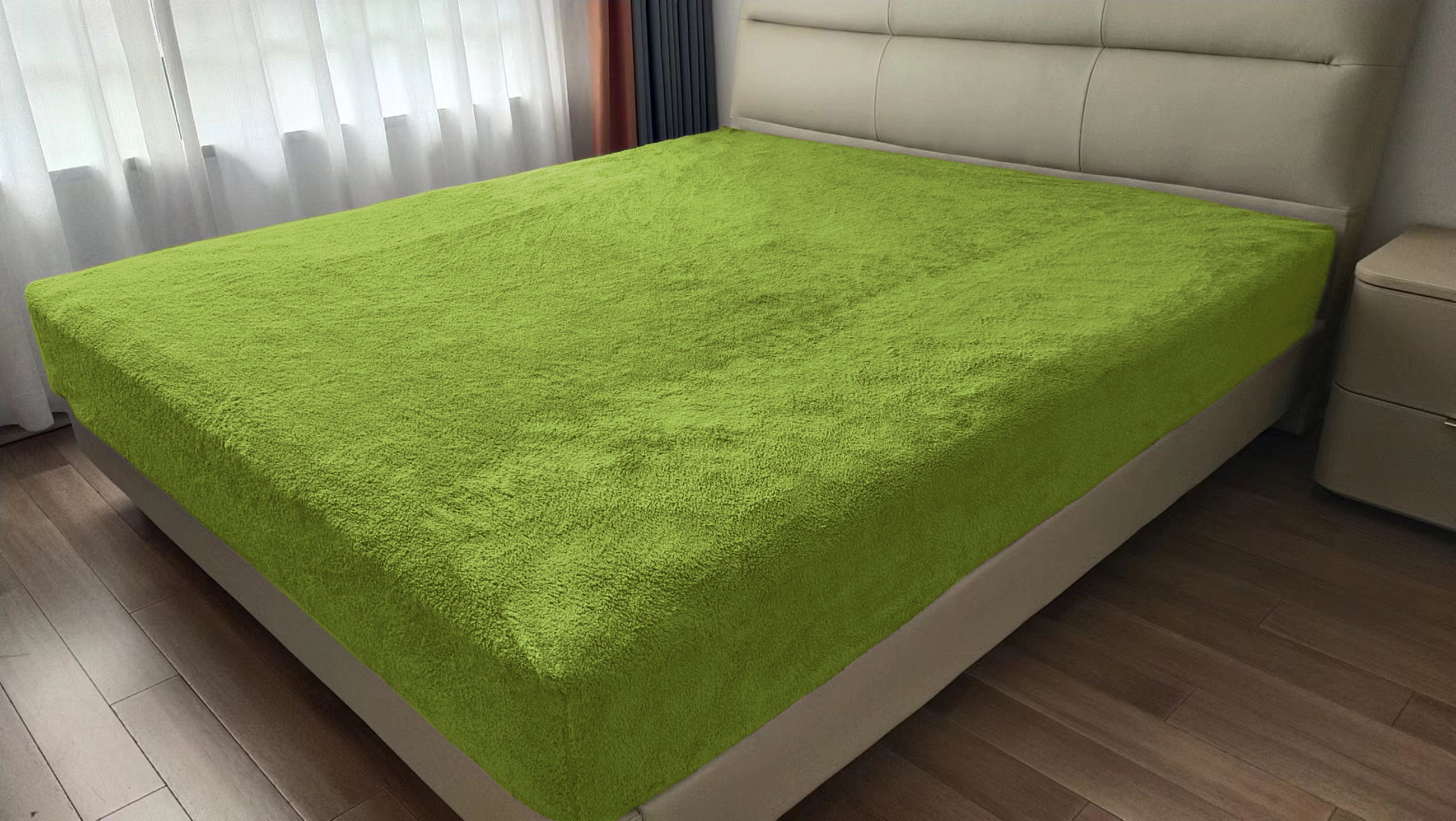 Teddy Fleece Fitted Sheet (Lime)