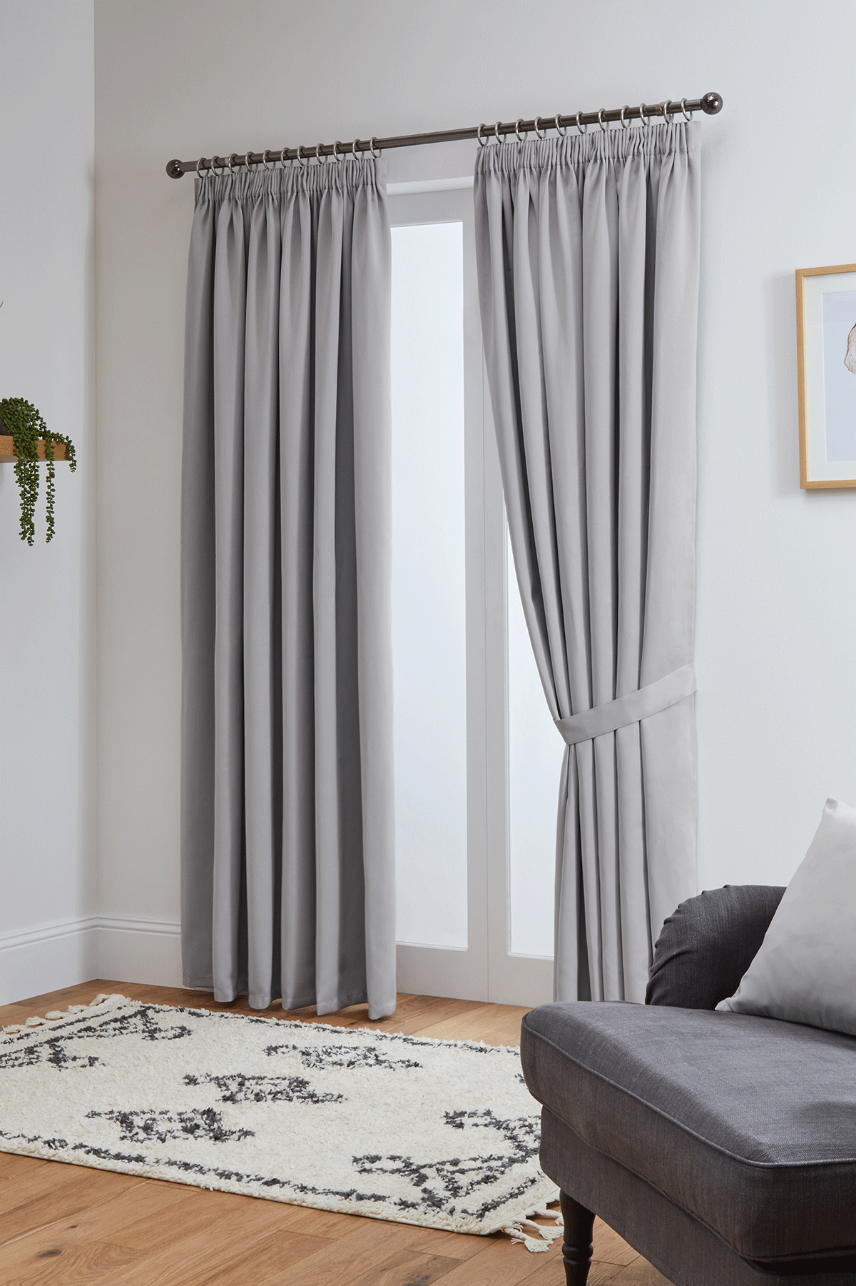 Thermal Blackout Ready Made Tape Top Curtains + Tie Backs (Silver)
