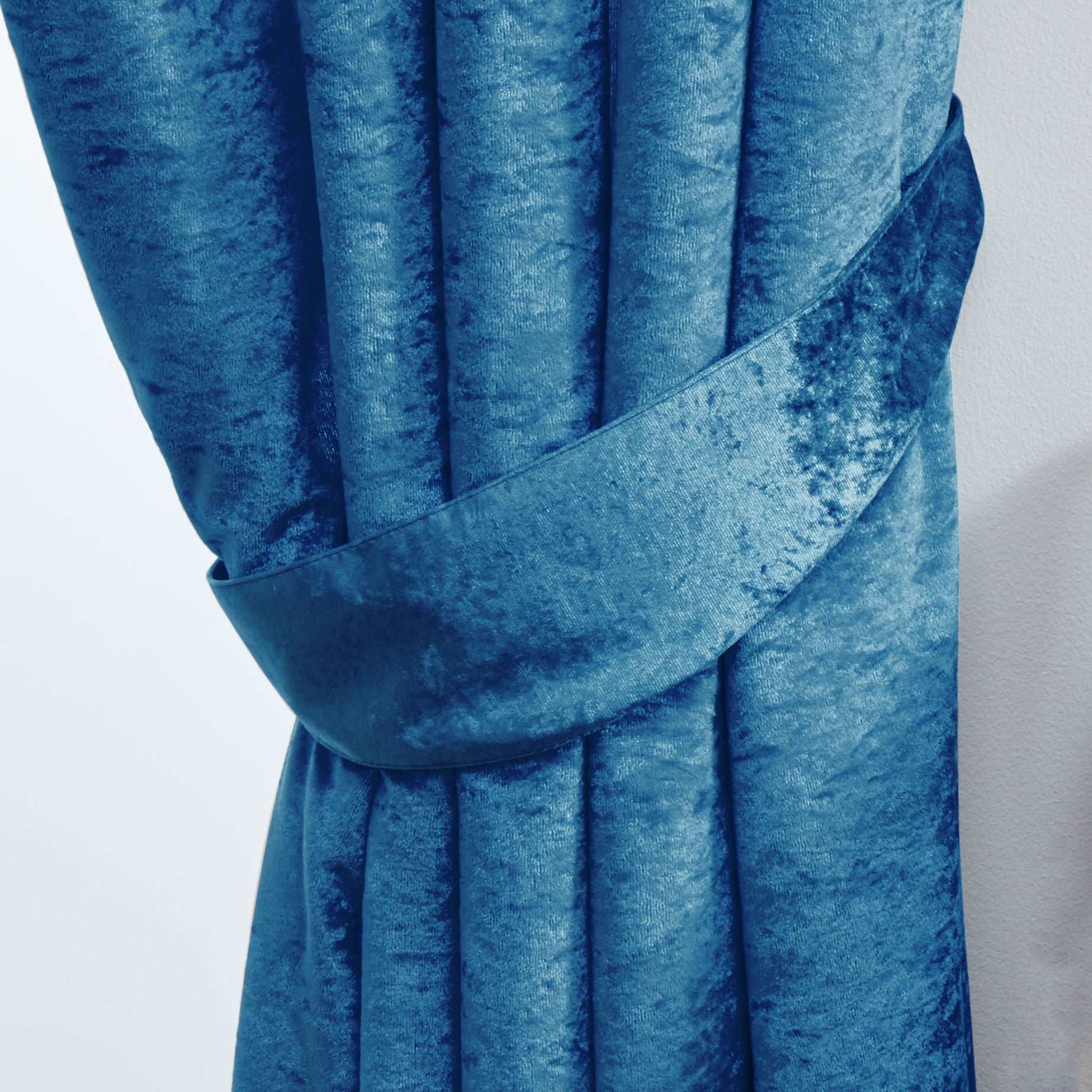 Crushed Velvet Fully Lined Ready Made Tape Top Curtains (Blue)