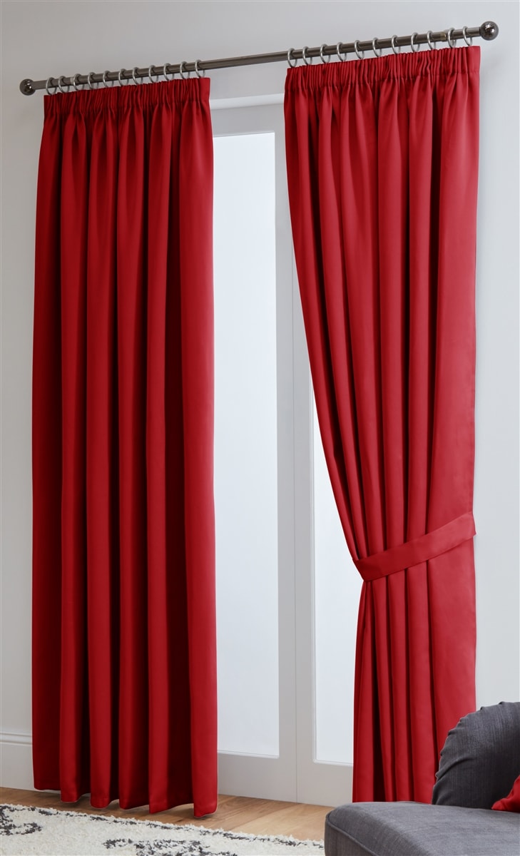 Thermal Blackout Ready Made Tape Top Curtains + Tie Backs (Red)