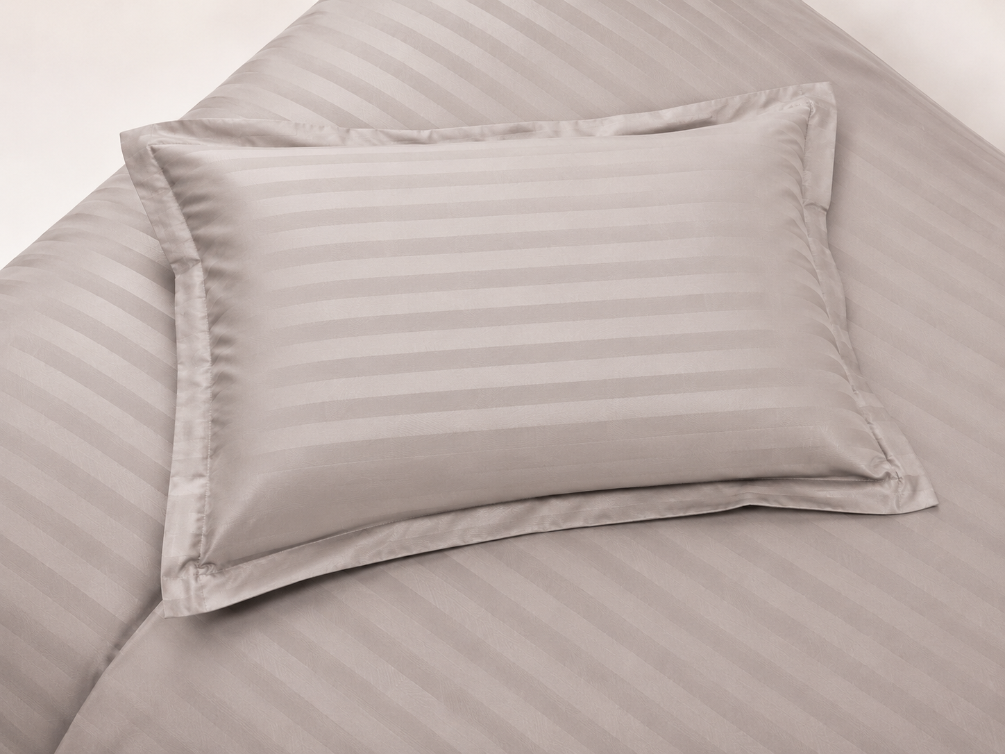 Striped Duvet Cover Bedding Set With Pillowcase (Mink Stone)