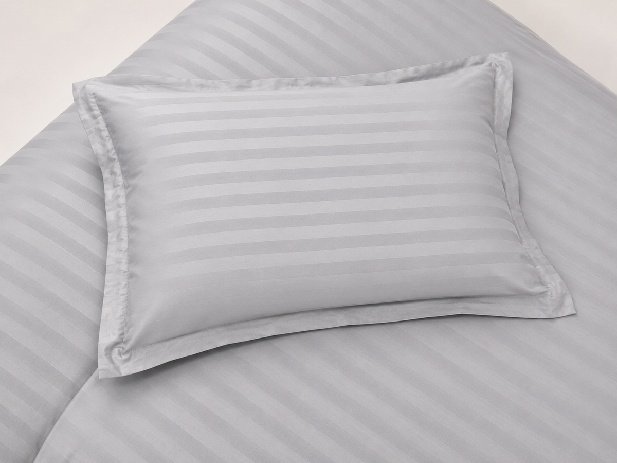 Striped Duvet Cover Bedding Set With Pillowcase (Silver)