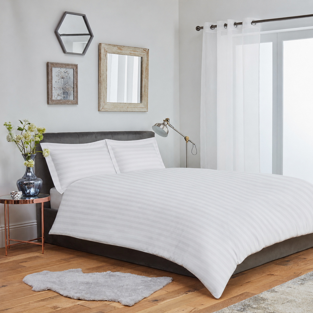 Striped Duvet Cover Bedding Set With Pillowcase (White)