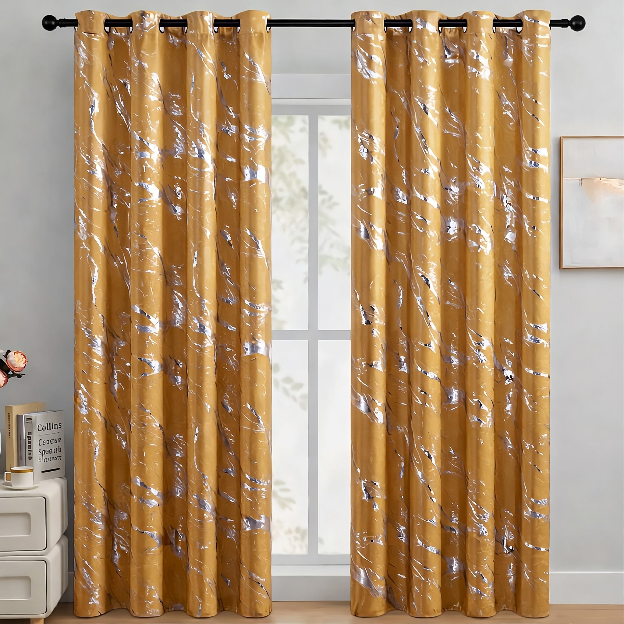 Elyse Gold Thermal Blackout Eyelet Curtains With Silver Foil (Gold)