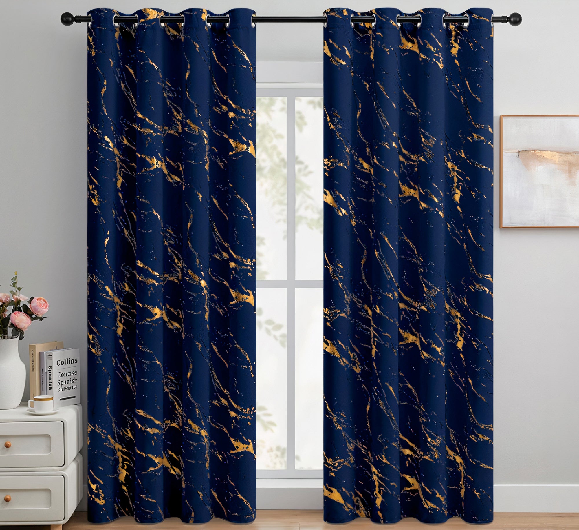 Elyse Navy Thermal Blackout Eyelet Curtains With Gold Foil (Navy)