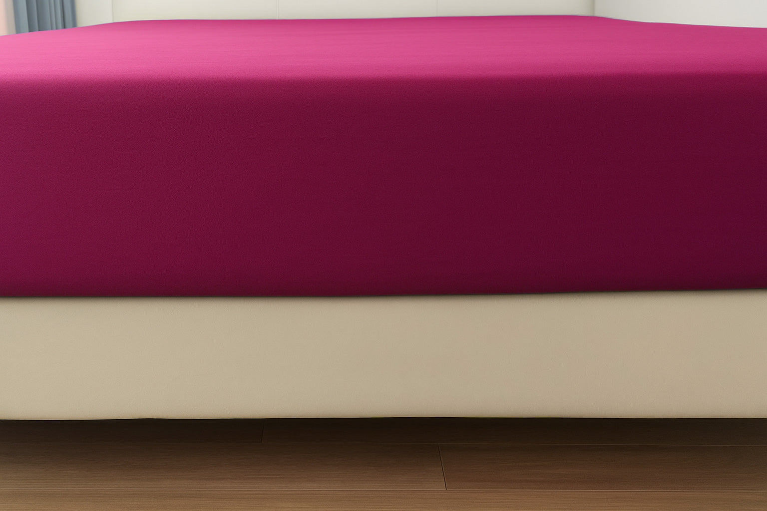 Microfibre Fitted Bed Sheet (Red)